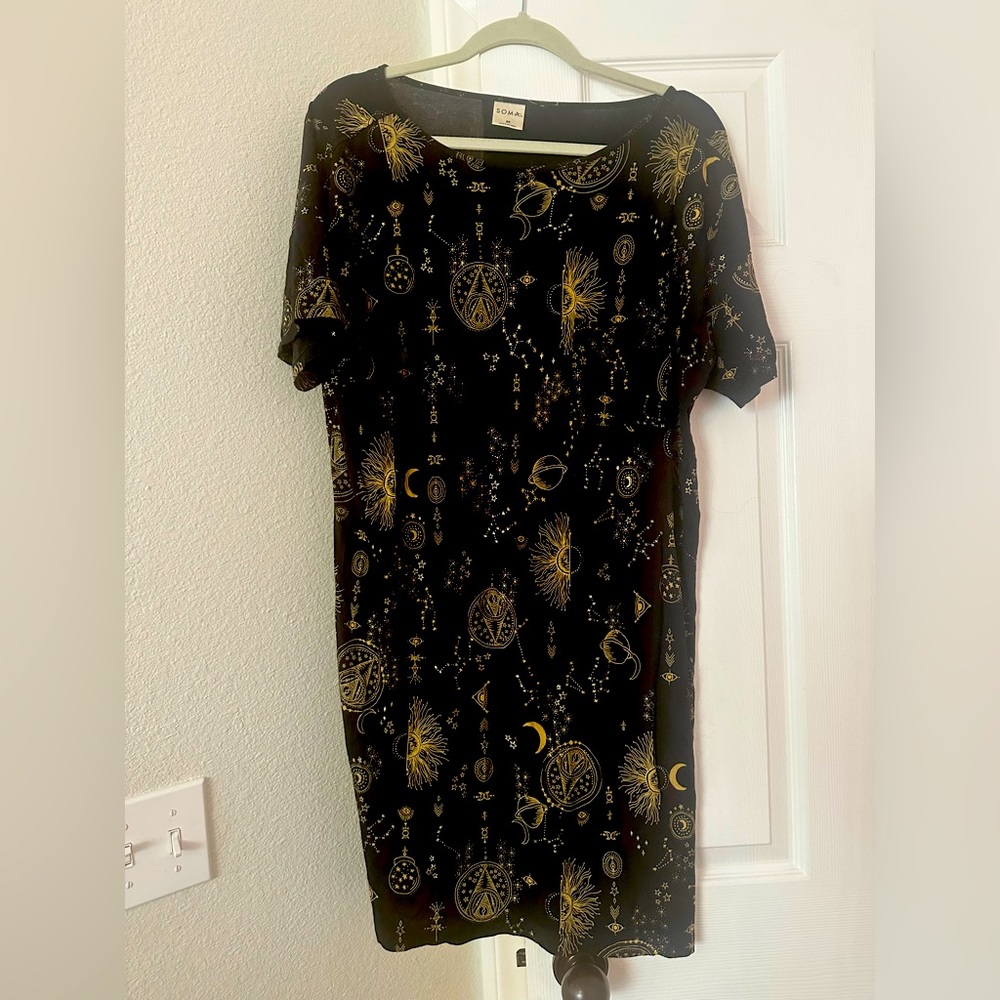 Soma Cool Nights Nightshirt Size Medium Black with Astrology Pattern
